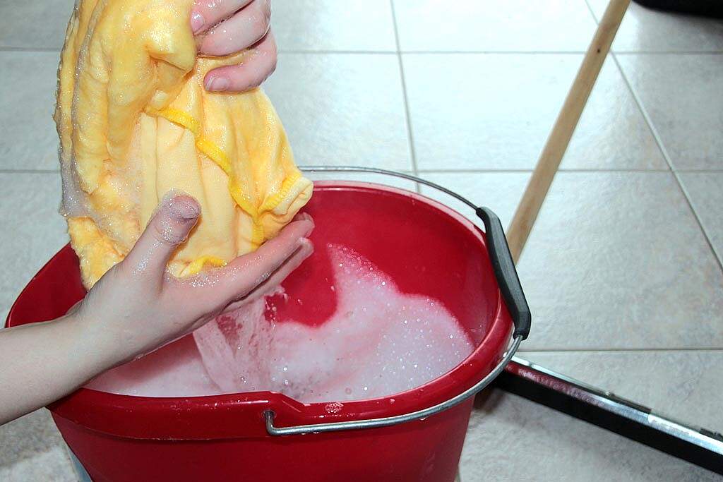 Fliesenreinigung
